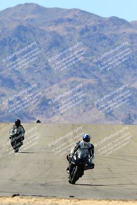 media/Mar-12-2022-SoCal Trackdays (Sat) [[152081554b]]/Turn 10 Braking Zone (11am)/